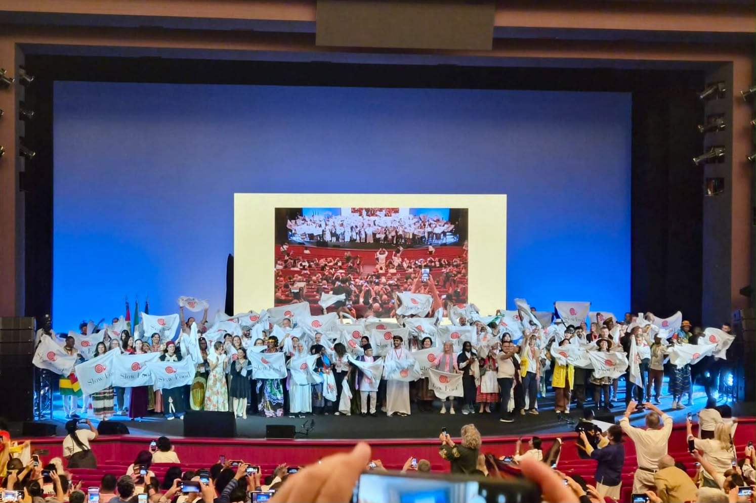 La biodiversidad de la Región Central de Colombia llega a Italia en el evento Terra Madre 2026